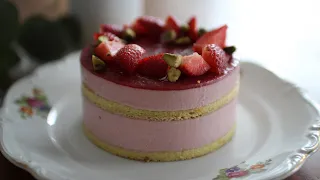 Strawberry mousse recipe 딸기 무스 케익 레시피 🍓 | Sunday Baking