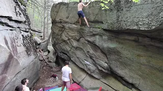 New England Bouldering: Random New English Ascents