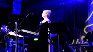 2012.12.03 Dead Can Dance en Chile - Monticello Grand Casino 17 Return of the She-King