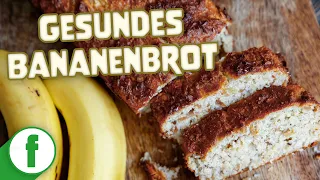 Bananenbrot mit Mandeln und Kokosraspeln ohne Zucker und Mehl