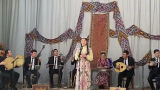 Mubinabonu konsertda fayz oldi! Hamma mazza qildi! Mushkuldur!