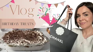 VLOG // BIRTHDAY TREATS / SHOP UPDATE / WHAT I GOT FOR MY BIRTHDAY / TIRAMISU