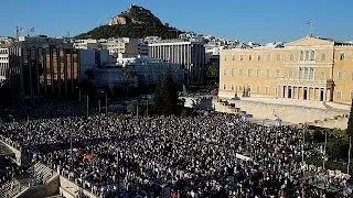 "Nicht als Lügen": Demonstranten in Athen fordern Rücktritt der Regierung