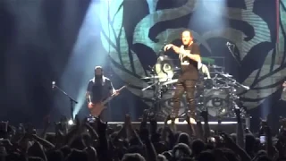 Stone Sour: HOB Anaheim (12/11/2018)  Encore set 15. Made of Scars  16. Fabuless