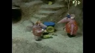 The Clangers - Treasure - Classic kids TV