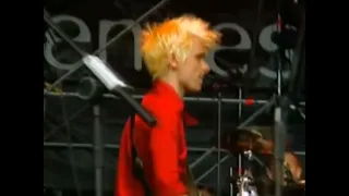 MUSE🎸 Minimum🎸🎸 live at Belfort Eurockéennes 2000 + destruction de 🎸🤘🤘