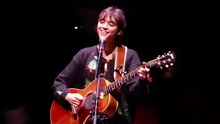 Pomme "Göttingen" (reprise de Barbara) live @ Amphithéâtre 3000 Lyon 17/12/2023