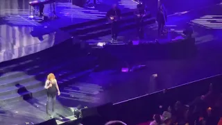 The Night the Lights Went Out in  Georgia Reba McEntire [Live]