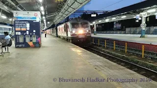 12268 Rajkot Mumbai Central #Duronto Express Skipping #Borivali! Indian Railways!!