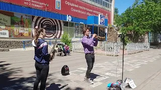 Труба и саксофон на ул. Суворова в Херсоне