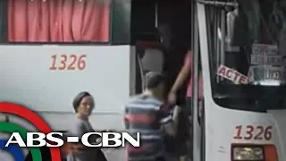 Bandila: Mga biyahero sa Semana Santa, dagsa na sa mga bus terminal