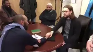 Эмоциональное принятие Ислама в Норвегии | Emotional adoption of Islam in Norway