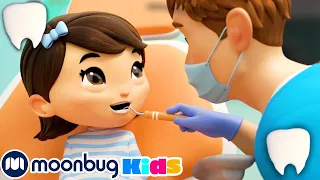 Ruchomy ząb, wizyta u dentysty | Lellobee | Bajki i piosenki dla dzieci! | Moonbug Kids