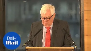 Lord Patten calls for second EU referendum to end Brexit 'shambles'