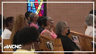 Charlotte church holds vigil for fallen officers in wake of deadly ambush