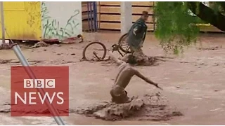 Peru & Chile devastated by flood torrents - BBC News