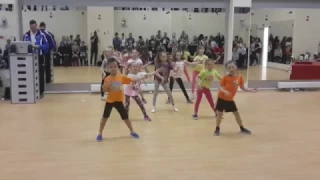 Zumba Kids with Yana - "Hafanana"