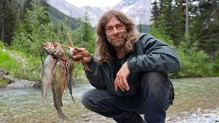 Catch and Cook Big Trout Day 10 & 11 of 30 Day Survival Challenge Canadian Rockies