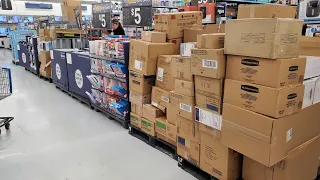 WALMART IN STORE BLACK FRIDAY DEALS NO ONE IS HERE!