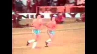 Zico - Brasil 6 x 0 Paraguai (1979) 2