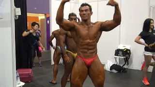 Thailand bodybuilder backsatge @ Arnolad amateur