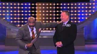 Steve Harvey has a Laugh Attack