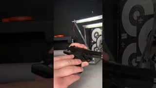 Страйкбольный пистолет Shantou Beretta M9 mini V1 спринговый