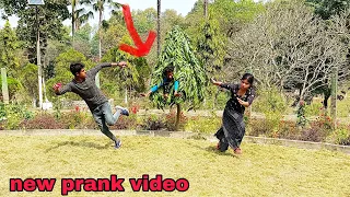 😁NEW TREE MAN PRANK| REACTION OF COUPLE