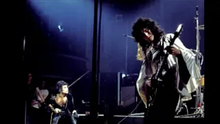 5. Flick Of The Wrist (Queen - Live In Liverpool: 11/1/1974)