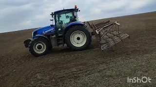 ❌тяжке боронування 🤬грязне поле, багато бур'янів, зробили лялю.