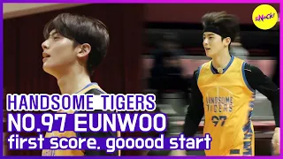 [HOT CLIPS] [HANDSOME TIGERS] NO.97 EUNWOO first score!(ENG SUB)