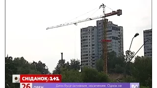 Валюта дешевшає, а військовим нададуть нове житло