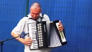 Аккордеон на Приморском бульваре в Одессе / Accordion at the Primorsky Boulevard in Odessa