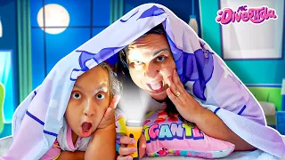 Maria Clara e mamãe fazem uma festa do pijama e aprende regras de higiene -  MC Divertida