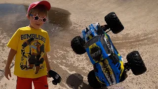 RC TRUCK vs GIANT PUDDLE