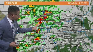 DFW weather timeline: Severe storm chances and main threats Monday