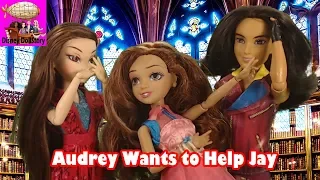 Audrey Wants to Help Jay - Episode 10 Disney Descendants Friendship Story Play Series