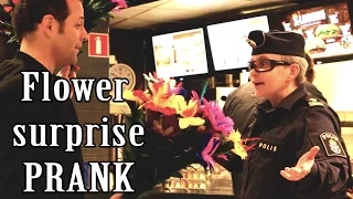 Magician Pranks Police with fake flowers 💐   -Julien Magic