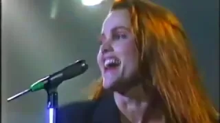 Belinda Carlisle - Leave A Light On (HQ Video)