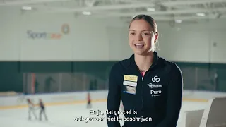 Wat is kunstschaatsen? Loena Hendrickx legt het sierlijk uit. ⛸️⛸️