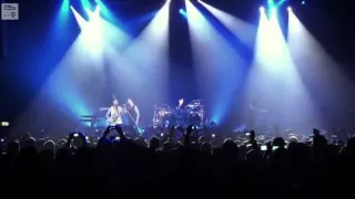 Depeche Mode - Walking in my shoes (live in Vienna, 24th March 2013)