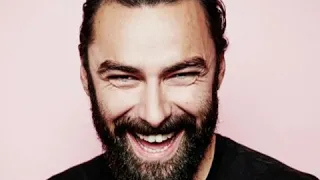 Aidan Turner. Slave to Love.