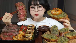 STRIPLOIN STEAK & GARLIC BAGUETTE🥩🥖MUKBANG ASMR