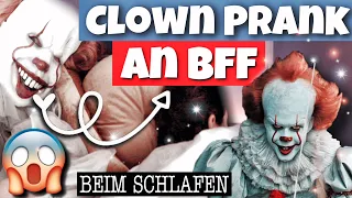 Grusel Clown Prank an beste Freundin beim Schlafen 🤡