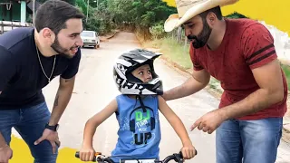 GANHEI UMA MOTO DE PRESENTE