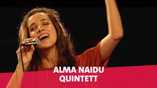 Bühne frei im Studio 2: Alma Naidu Quintett