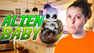 The BABY ALiEN Broke Out Of His EGG