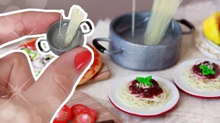 Spaghetti Bolognese! Polymer clay miniature!