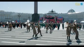 Солнышко Петербурга танцует на "День Победы"