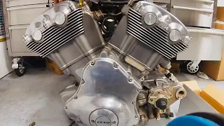 Harley Davidson Vrod Muscle motor tear down for paint  part1